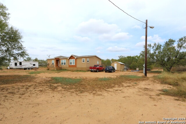 Listing photo id 20 for 104 County Road 2669