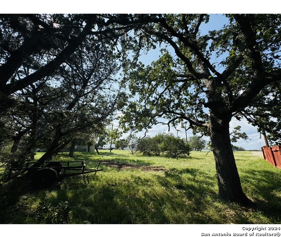 Listing photo id 7 for 0 Pr 1518  