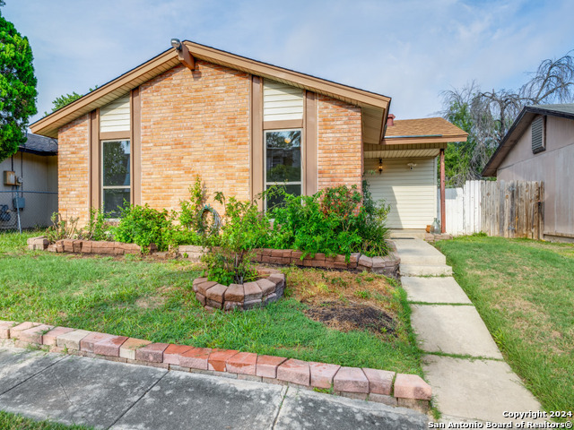 Details for 1241 Churing Dr, San Antonio, TX 78245