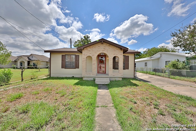 Details for 674 Pyron Ave W, San Antonio, TX 78221