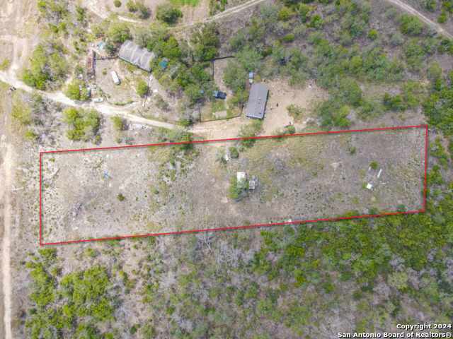 Details for 8408 County Road 128, Floresville, TX 78114