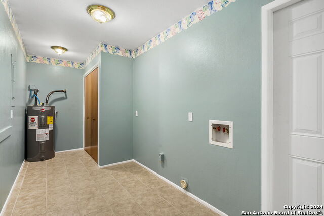 Listing photo id 22 for 1750 Westview Dr.