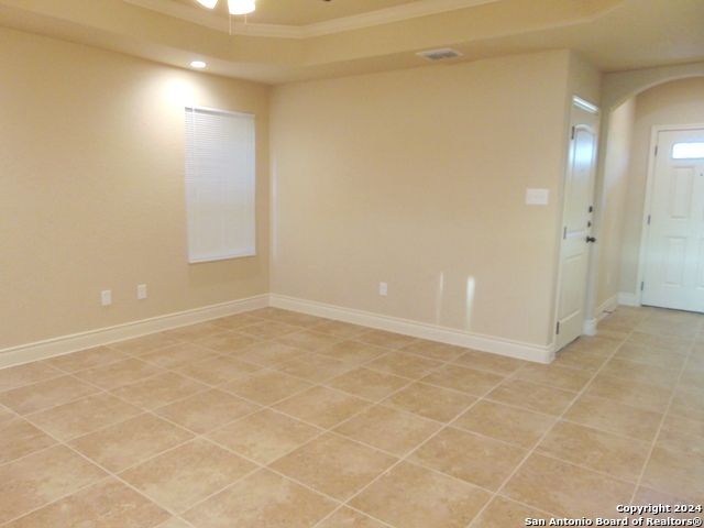 Image 4 of 23 For 13903 Annas Way  101