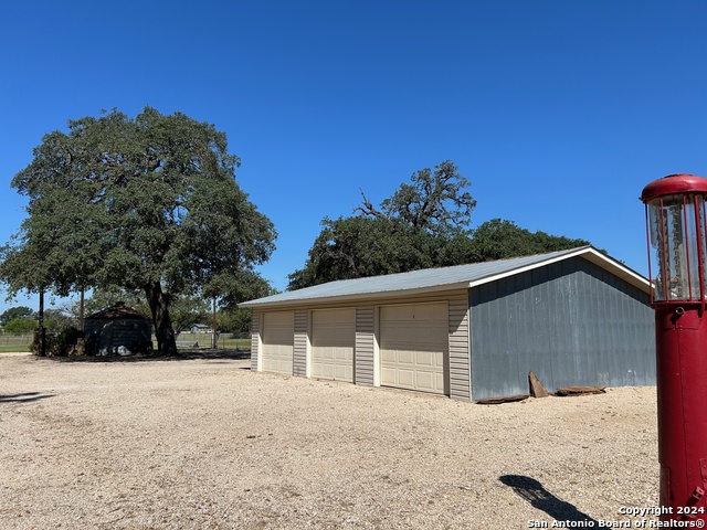 Image 13 of 14 For 11170 Loop 1604 S W