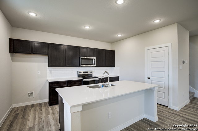 Image 10 of 30 For 2543 Rambo Drive