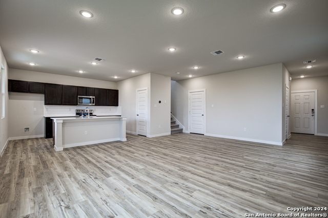 Image 5 of 30 For 2543 Rambo Drive