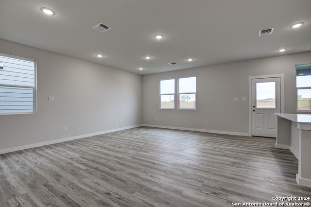 Image 7 of 30 For 2543 Rambo Drive