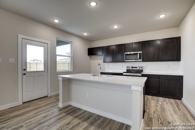 Image 8 of 30 For 2543 Rambo Drive