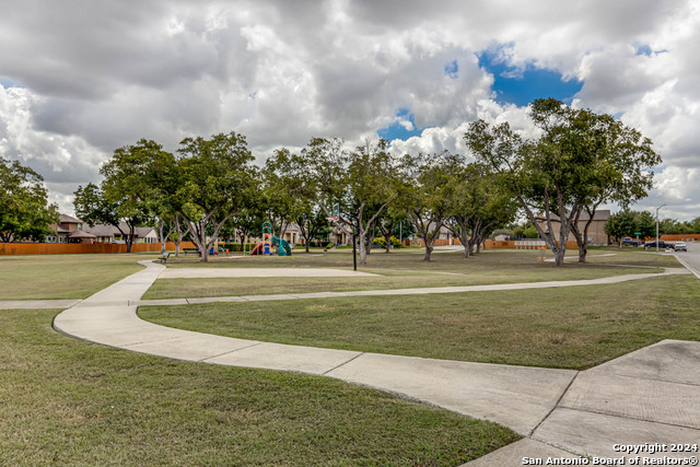 Image 36 of 36 For 2051 Pecan Bnd