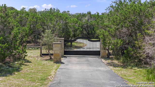 Image 2 of 45 For 214 Greystone Circle