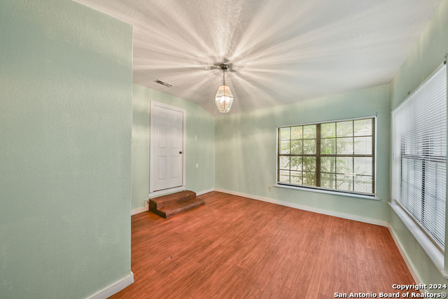 Image 19 of 40 For 406 Gardina St