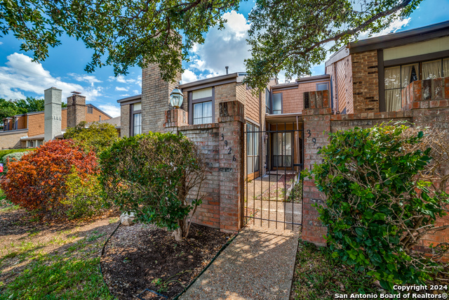 Details for 3926 Barrington St, San Antonio, TX 78217