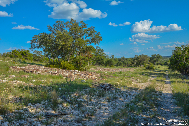 Image 15 of 32 For Tba Cr 140  