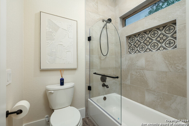 Listing photo id 27 for 967 Belle Oaks Blvd