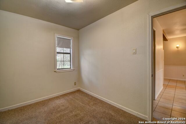 Listing photo id 37 for 125 Catalina Court