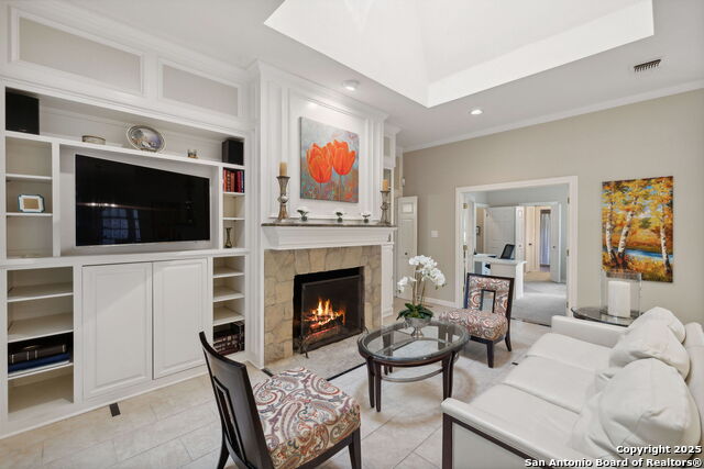 Image 18 of 37 For 10 Inwood Manor