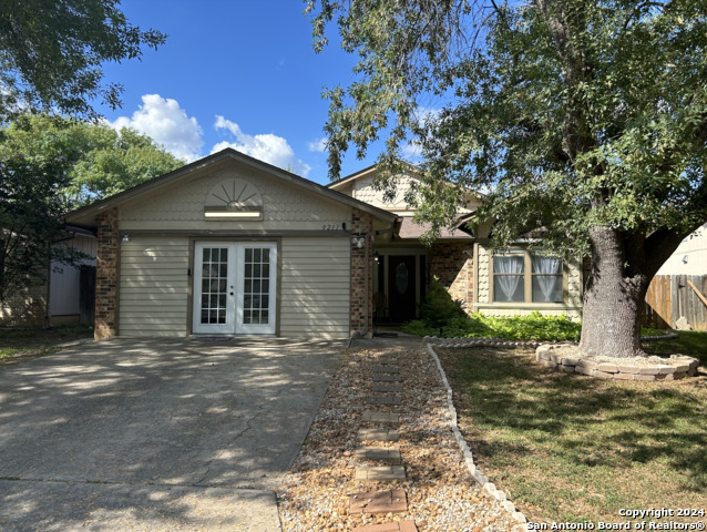 Details for 9211 Deer Vlg, San Antonio, TX 78250