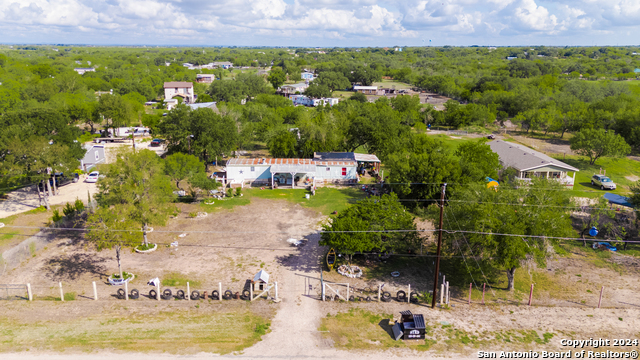 Details for 289 County Road 4639, Hondo, TX 78861