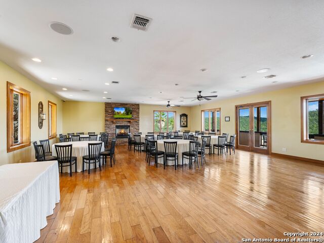 Listing photo id 8 for 169 Pr 1710