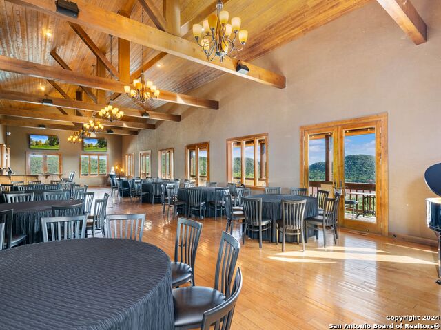 Listing photo id 16 for 169 Pr 1710