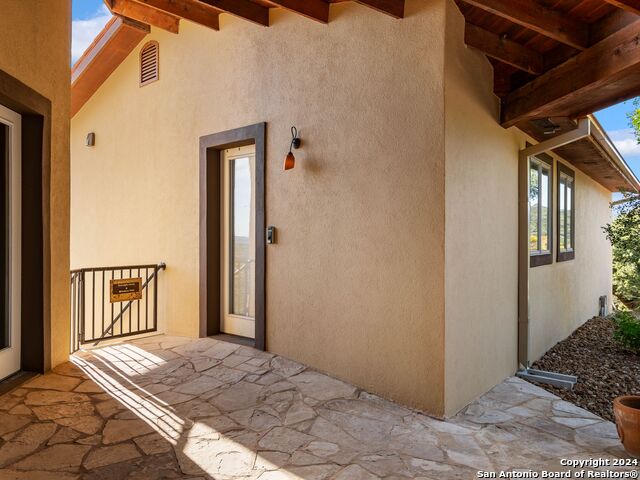 Listing photo id 39 for 169 Pr 1710