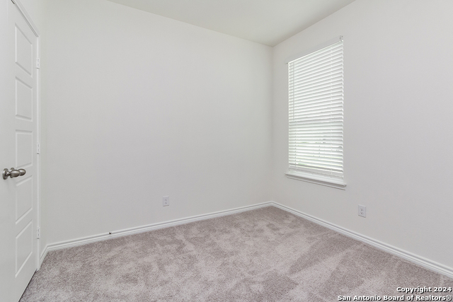 Image 4 of 12 For 15404 Oceanus Drive