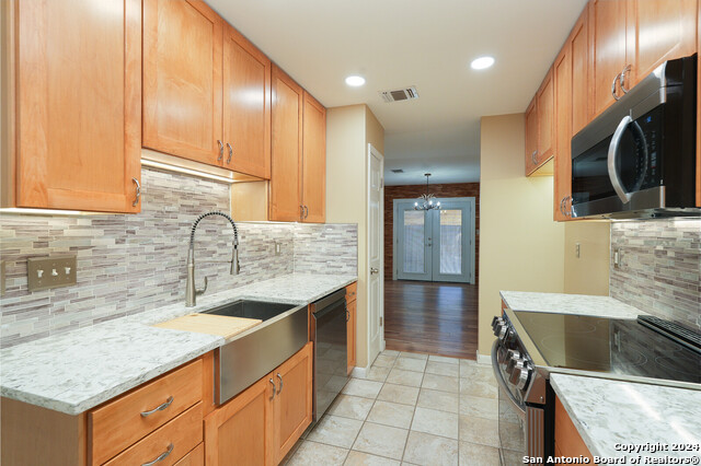 Image 3 of 29 For 13810 Laurel Hollow Dr