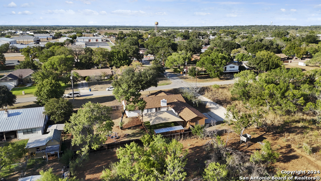 Image 36 of 38 For 401 Bluebonnet Ave