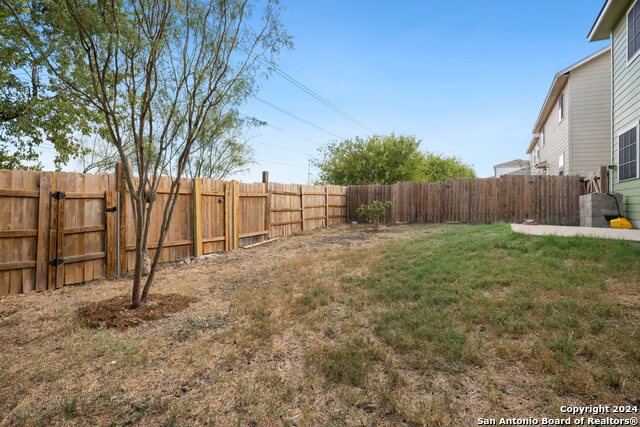 Image 36 of 39 For 9727 Marbach Bnd