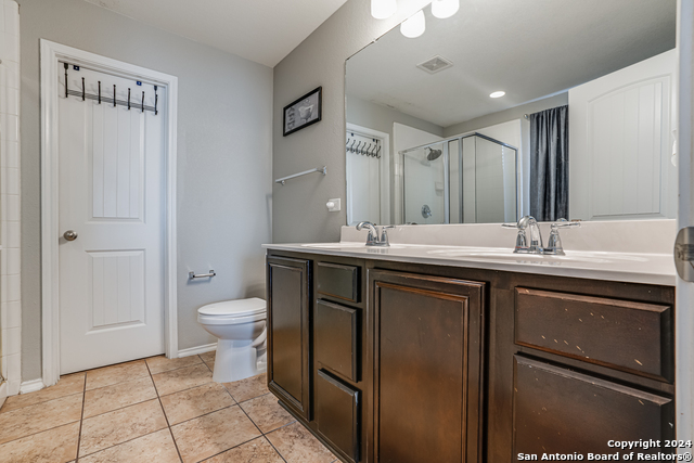 Image 29 of 49 For 20911 Cape Coral