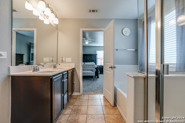 Image 31 of 49 For 20911 Cape Coral