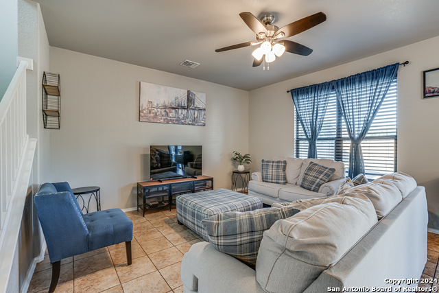 Image 9 of 49 For 20911 Cape Coral