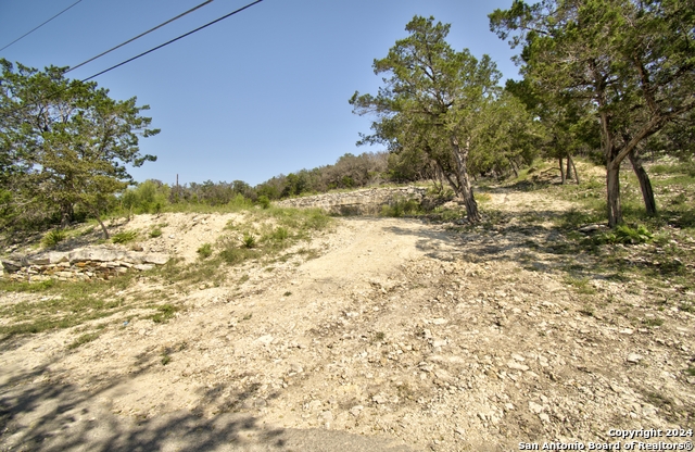 Listing photo id 7 for 109 Deer Hill