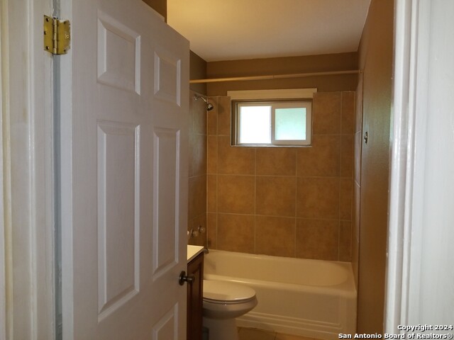 Image 9 of 16 For 1802 Gramercy Pl W 4