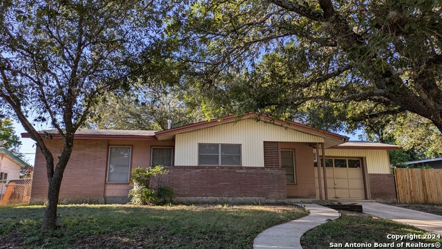 Details for 1110 Sumner Dr, San Antonio, TX 78218