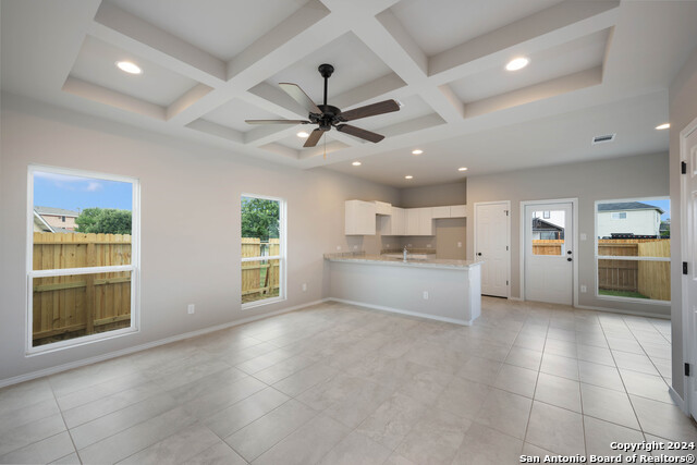 Listing photo id 2 for 8614 Valentina Way