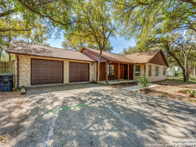 Details for 1415 Lazy Ln, San Marcos, TX 78666