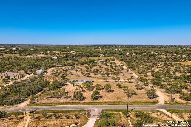 Details for 575 County Road 5780, Castroville, TX 78009