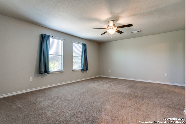 Listing photo id 14 for 10415 Francisco Way