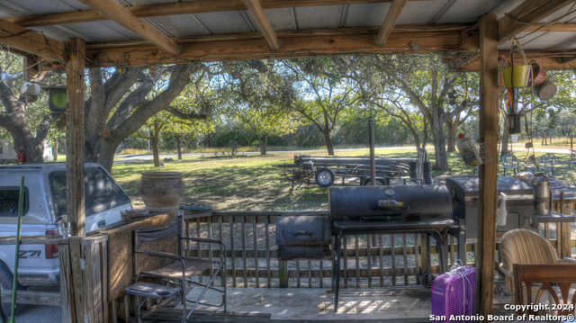 Image 18 of 40 For 41 Pecan Shadows Dr