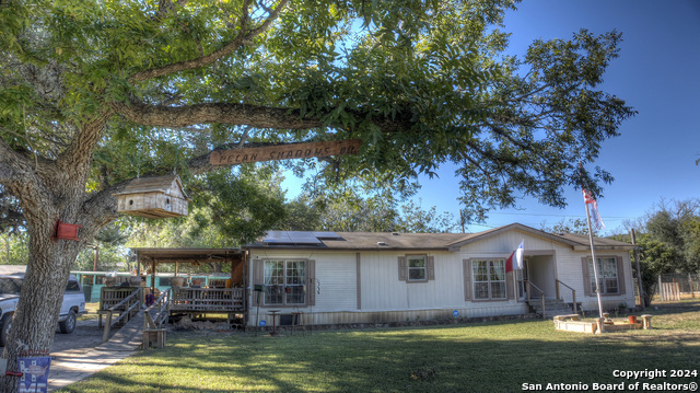 Image 2 of 40 For 41 Pecan Shadows Dr