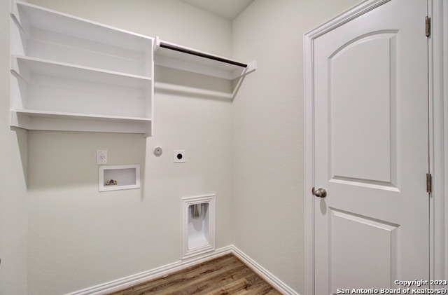 Image 11 of 23 For 1641 Couser Avenue