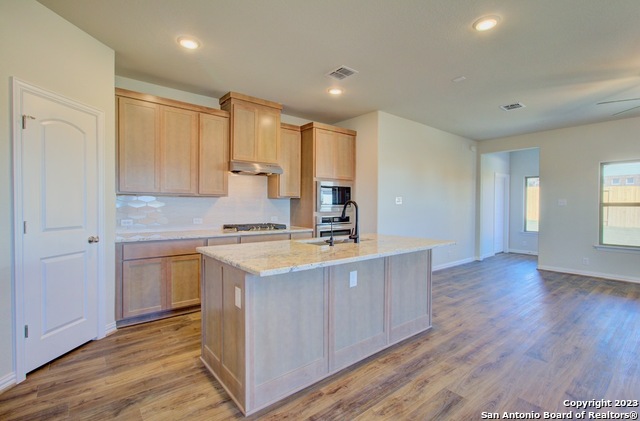 Image 5 of 23 For 1641 Couser Avenue