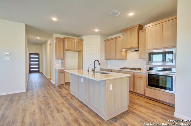 Image 7 of 23 For 1641 Couser Avenue