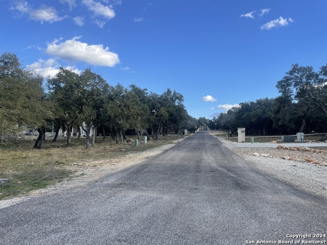 Listing photo id 3 for 0000 Birchwood Cir