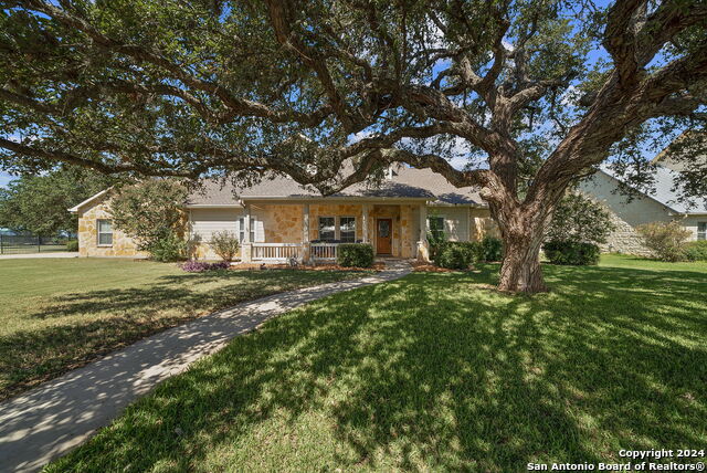 Details for 108 County Road 4325, Hondo, TX 78861