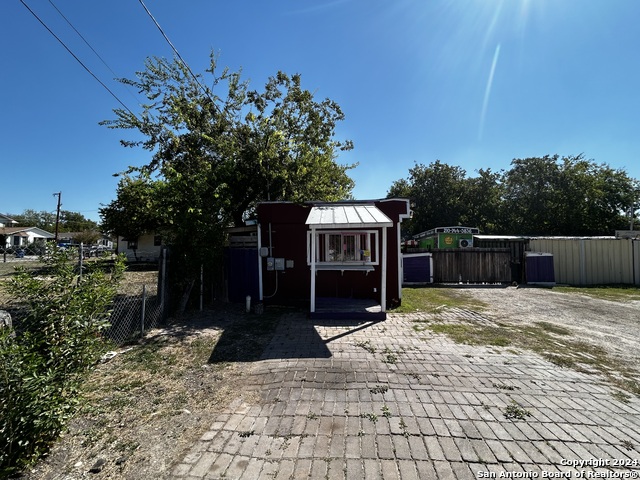 Details for 1314 24th St Nw, San Antonio, TX 78207