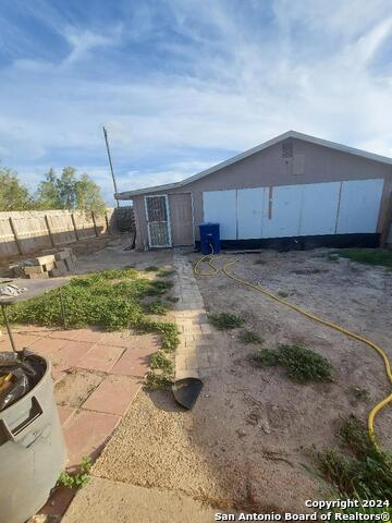 Listing photo id 1 for 117 Sea Side