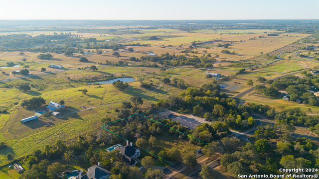 Image 6 of 15 For 255 Colovista Pkwy