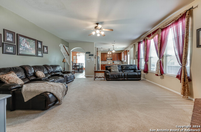 Listing photo id 25 for 3303 Cambria Way